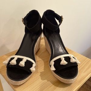 NWOT banana republic espadrille wedge sandals